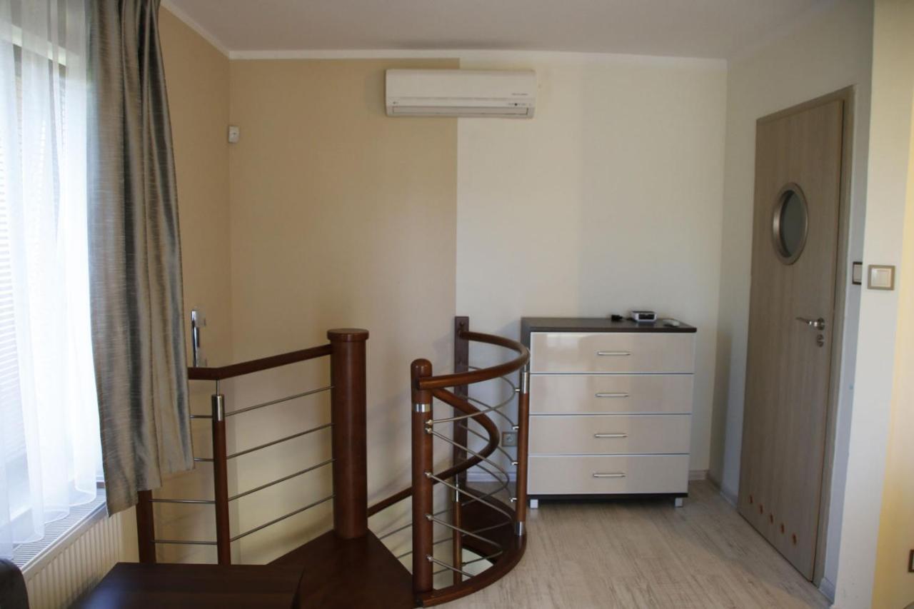 Willa Laura Rowy - Apartamenty Nad Morzem Luaran gambar